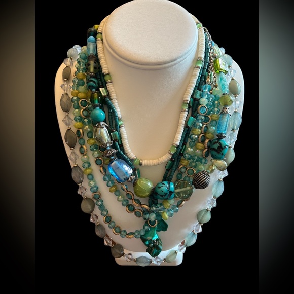 Unique pieces in my closet B-Unique don’t be Beige - Picture 10 of 16